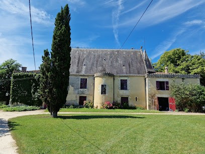Chateau De Pardaillan, La Chambre De La Tour, Chambre d'Hôtes à Lugon-et-l'Île-du-Carnay