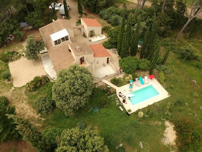 Maison d'Hôtes les Beaumes Luberon, Chambre d'Hôtes à Puget
