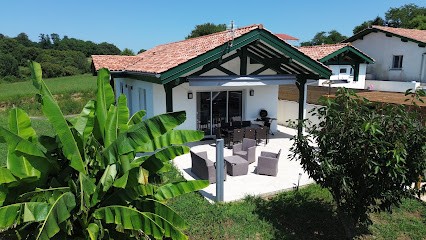 Chez Céline et Marc, Location de Vacances à Hasparren