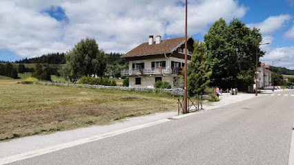 GÎTE LE CHAMOIS, Location de Vacances à Mouthe