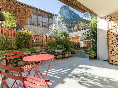 Maison La Cerisaie, Location de Vacances à Sixt-Fer-à-Cheval