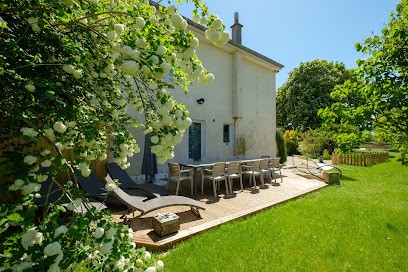 Gîte RDV Au 80 - Domaine Le Revers De Vignat, Location de Vacances à Loisy-sur-Marne