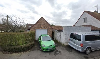 Au Cèdre Bleu - Maison De Vacances Atypique à La Campagne - Séjour Calme - Les 2 Caps Côte D'Opale, Chambre d'Hôtes à Nielles-lès-Calais