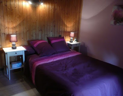 La Croisée des Fleurs, Chambre d'Hôtes à Lapte