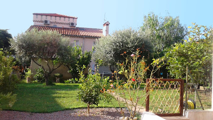 Villa La Nounouche, Location De Vacances à Antibes