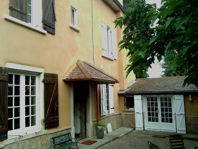 CHEZ PADO, Chambre d'Hôtes à Jonage