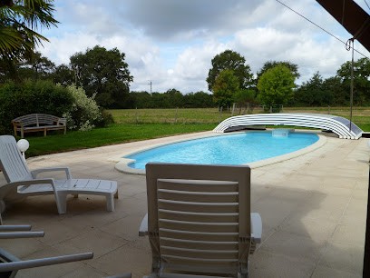 Les Bordes, Chambres D'Hôtes, Chambre d'Hôtes à Lathus-Saint-Rémy