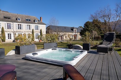 Chambres d'Hôtes, Gîtes et Villa Domaine de Monda, Chambre d'Hôtes à Ayzac-Ost