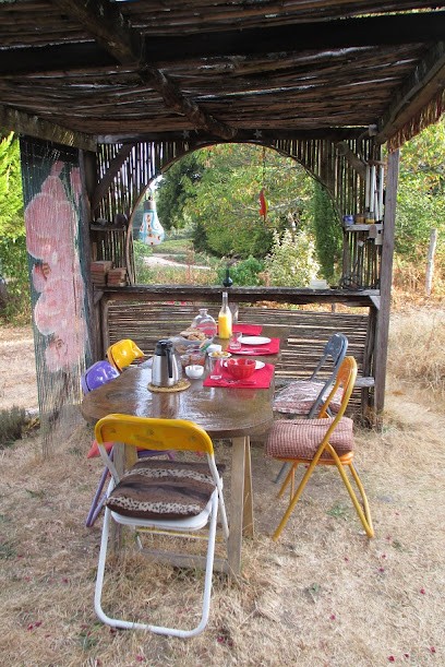Joli Bois, Chambre d'Hôtes à Montrollet