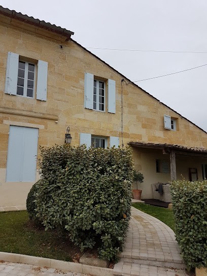 La Maison de la Riviere, Chambre d'Hôtes à Mouliets-et-Villemartin