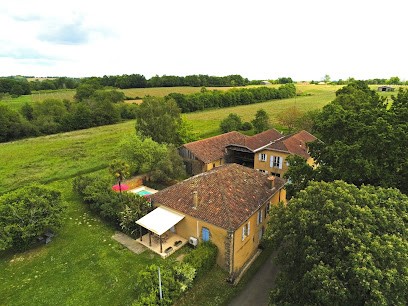 Gîte Minère, Location de Vacances à Estang