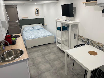 Le 25B Piroddi, Location De Vacances à la Ciotat