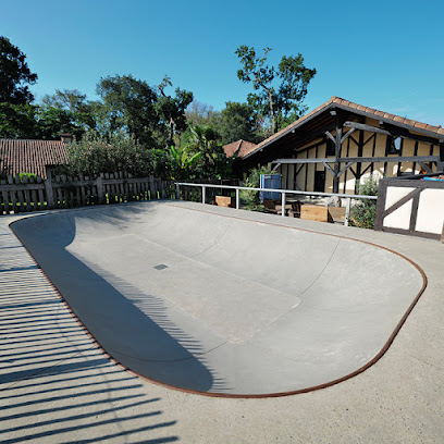 Natural Surf Lodge - Surf Camp, Location De Vacances à Soustons