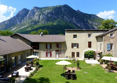 Domaine Fournié - Gites et chambres d'hôtes de charme, Maison d'Hôtes à Tarascon-sur-Ariège