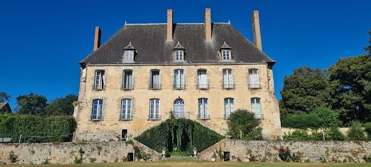 Château de Briailles, Chambre d'Hôtes à Saint-Pourçain-sur-Sioule