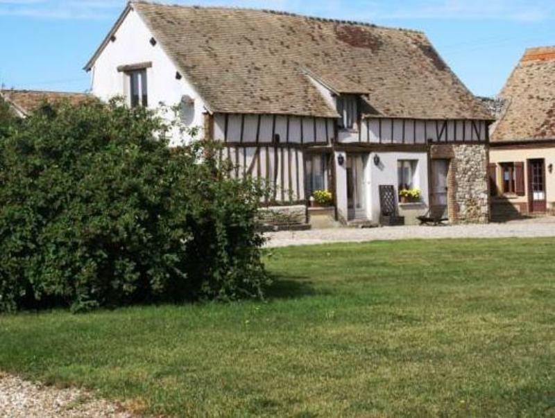Clos du Manoir, Chambre d'Hôtes à Gauciel