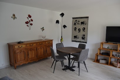 A L'Orée Du Sous-Bois, Location de Vacances à Vals-les-Bains