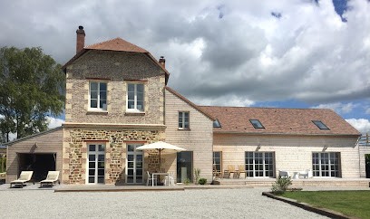 Maison D’hôtes Galerie Tumulus De La Hogue, Chambre d'Hôtes à Fontenay-le-Marmion