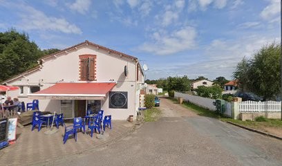 Le Repaire Du Pirate, Chambre d'Hôtes à Avrillé