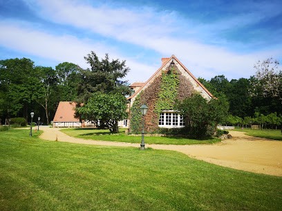 Le Domaine De Charnay, Chambre d'Hôtes à Vierzon