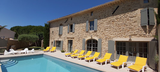 Le Clos Des Lucques Location De Vacances au Pin