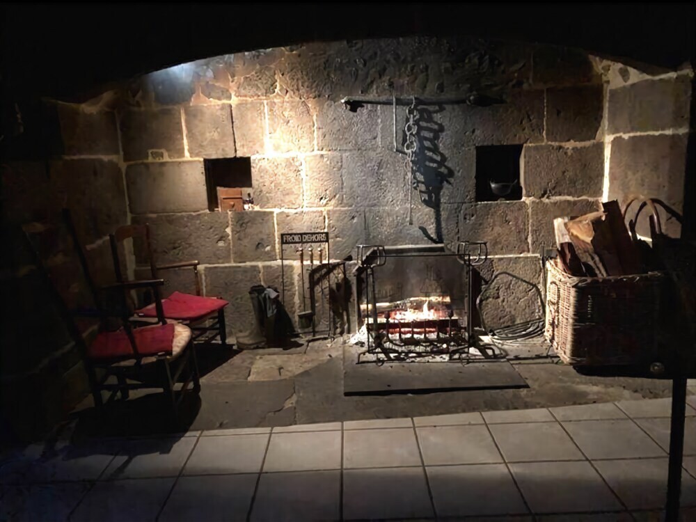 LE FIGARELOU le lioran thiezac, Chambre d'Hôtes à Thiézac