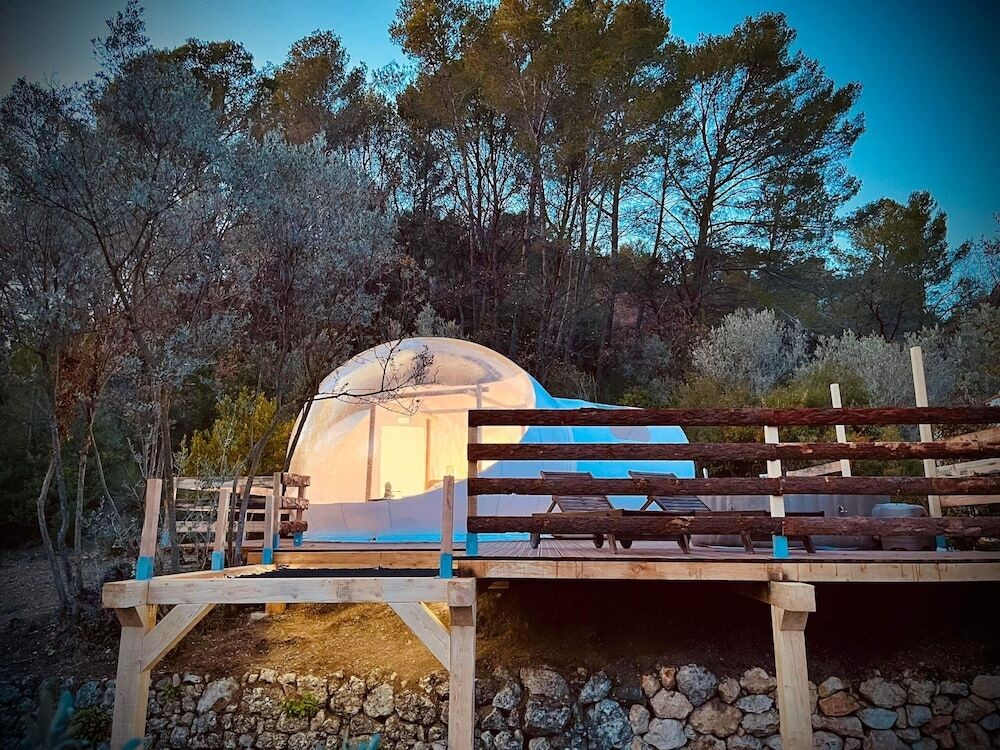 La Villa Tosca, Chambre d'Hôtes à Callas