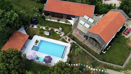 Villa Emma, Location de Vacances au Thoronet