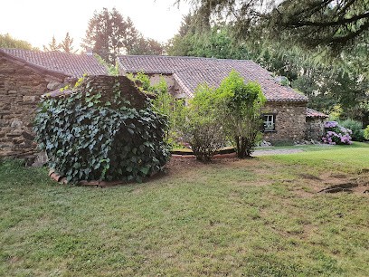 Maison Puech Malou, Location de Vacances à Teillet