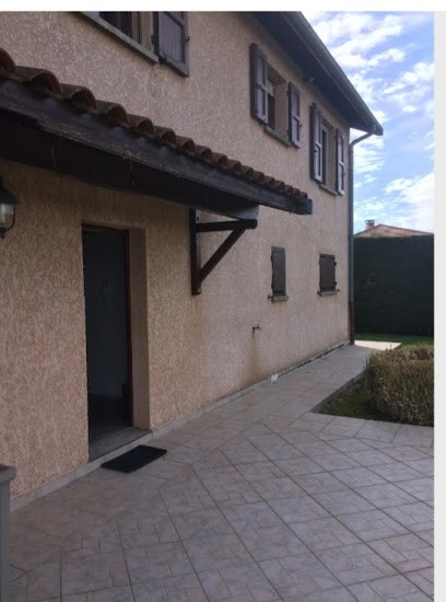 les lys, Chambre d'Hôtes à Valencin