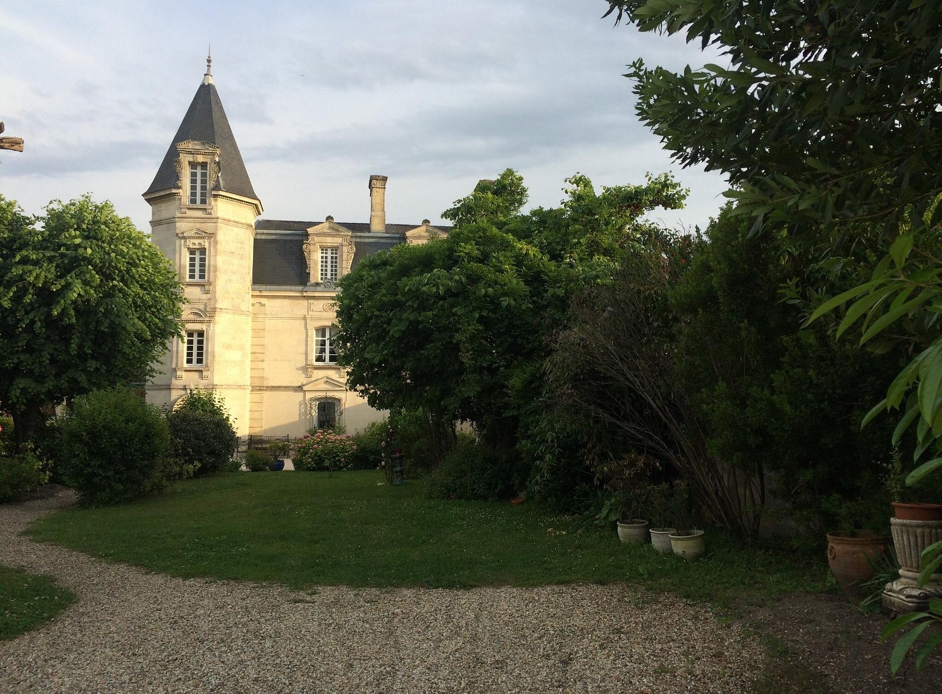 Annick Poissonneau, Chambre d'Hôtes à Bourg