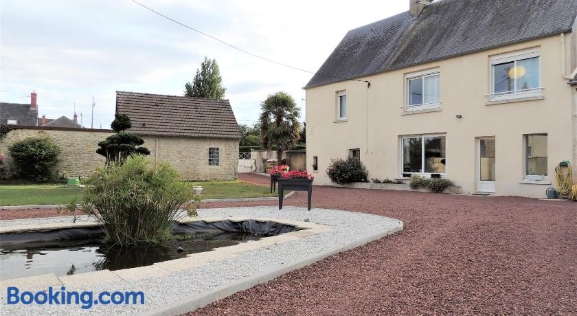 Le Jardin Du Puits, Chambre d'Hôtes à Longueville