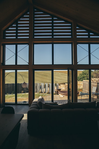 Ostara Ecolodge, Location De Vacances à Saint-Mards-en-Othe