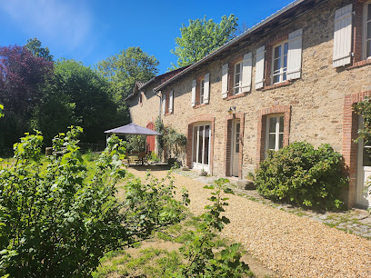 La Longère Du Cheval Noir, Chambre D'hôtes à Saint-Léonard-de-Noblat