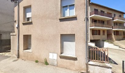 STUDIO NEUF RDC TERRASSE + EXTERIEUR PAYSAGE, Location de Vacances à Grézieu-la-Varenne