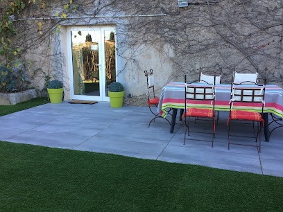 RELAIS DE ROUJAN, Chambre d'Hôtes à Roujan