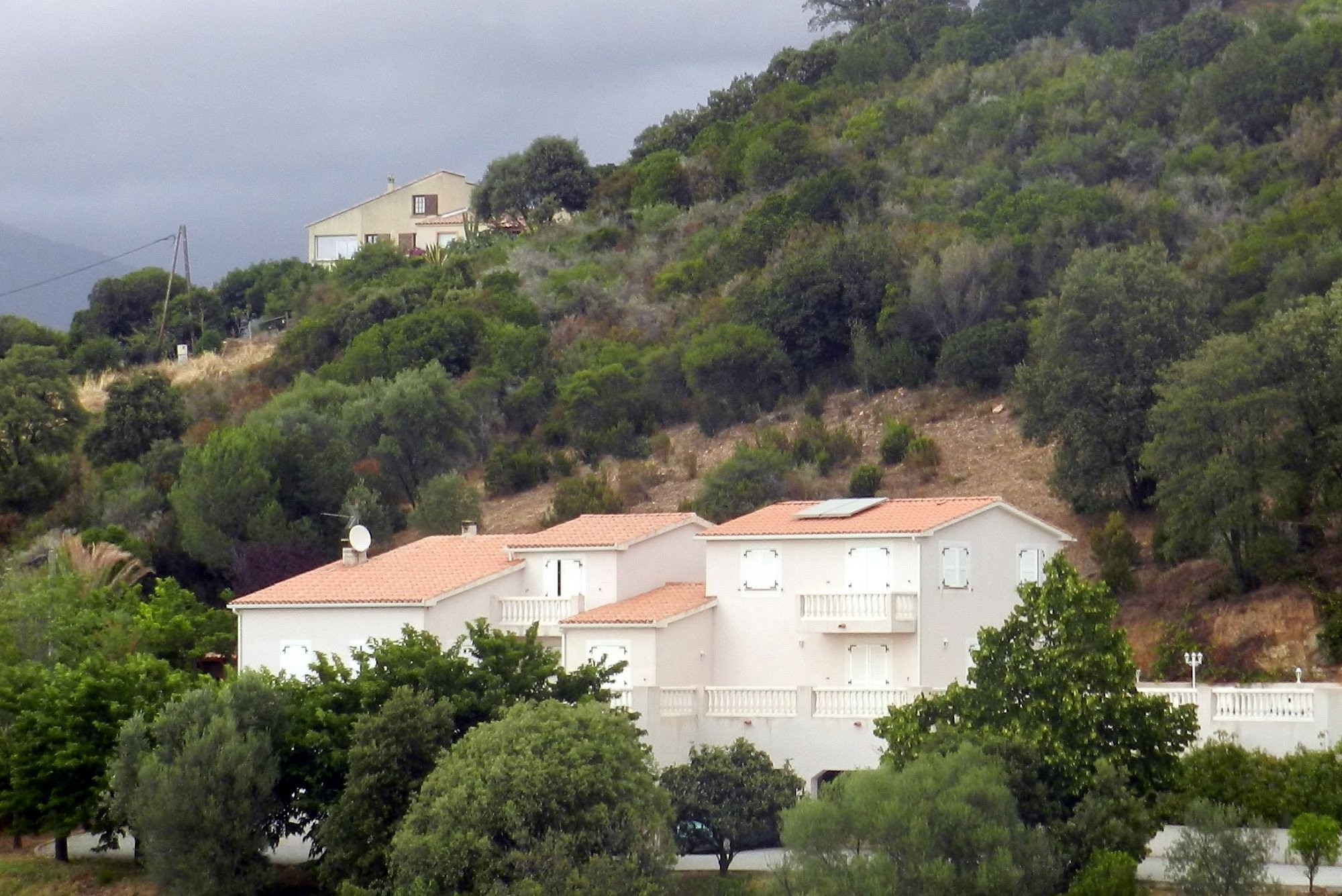 Domaine des trois roses, Chambre d'Hôtes à Cuttoli-Corticchiato