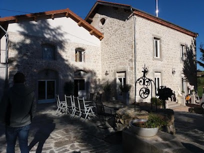 Domaine de la plume, Chambre d'Hôtes à La Gimond