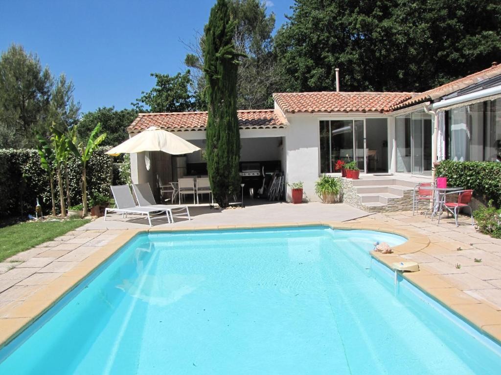 Casa Rurale Lou Pichoun Nis, Chambre d'Hôtes à Belcodène