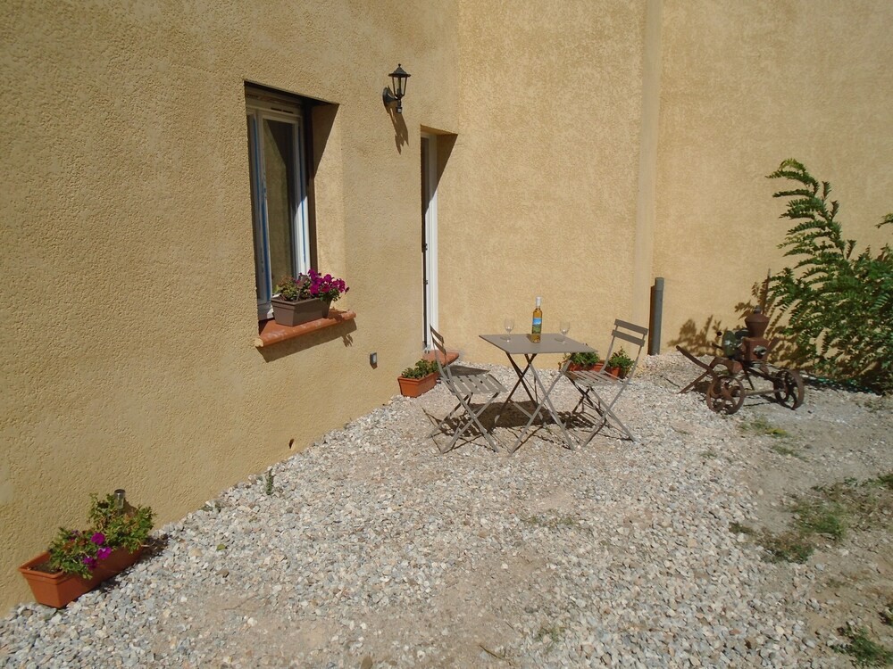 Chambre d'hôtes et gîte les trois chemins, Chambre d'Hôtes à Cucugnan