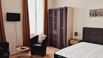 Location Meublés Curistes Rochefort, Location de Vacances à Rochefort