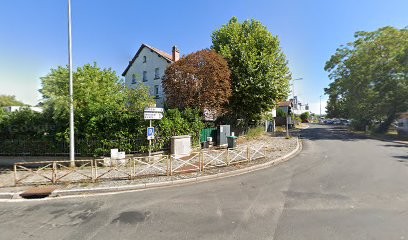 BATISSE DE CHARME, Chambre d'Hôtes à Vertaizon