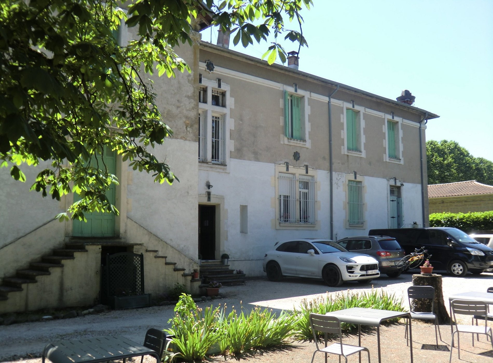 Le Parc Aux Cèdres, Chambre d'Hôtes à Laroque