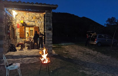 Chastel Nadine, Chambre d'Hôtes à Valbelle