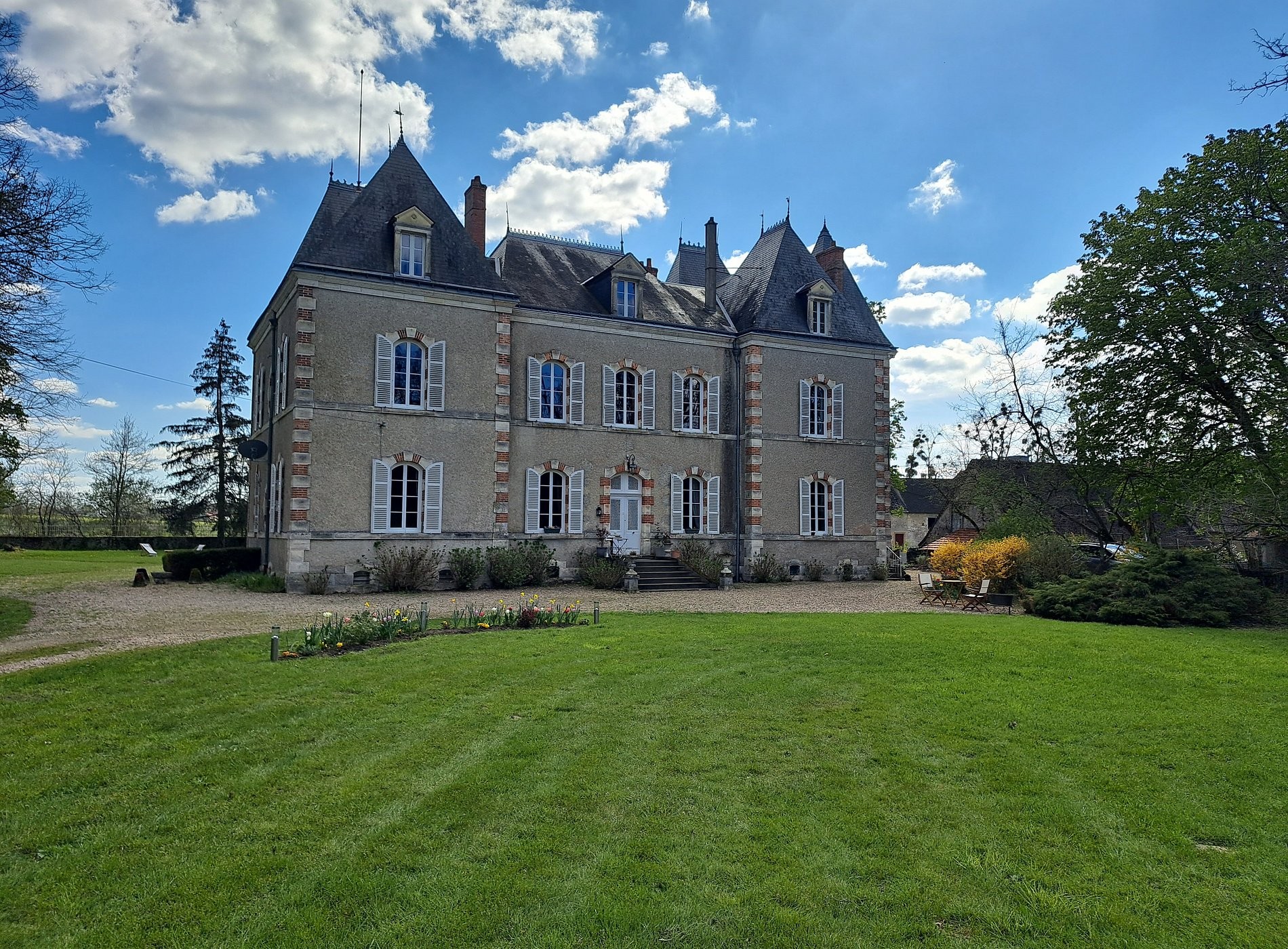 Le Manoir d'Estiveaux, Chambre d'Hôtes au Châtelet