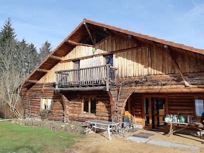 Le Panneau Blanc, Chambre d'Hôtes à Châtel-Montagne