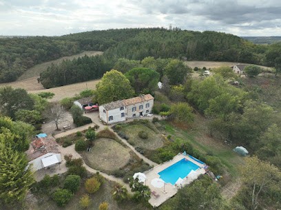 Chambres et Table d'Hôtes, la Quietat, Chambre d'Hôtes à Montbarla