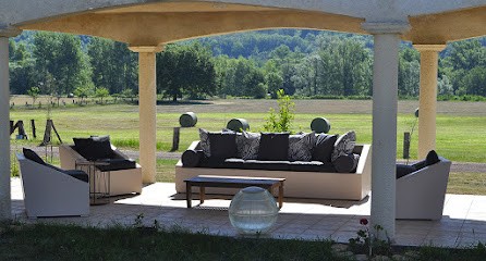 L'île Auver, Location de Vacances au Breuil-sur-Couze