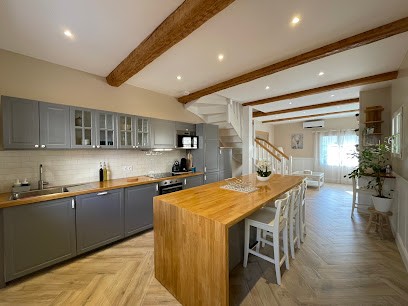 Gîte Le Courredou, Location de Vacances à Portel-des-Corbières