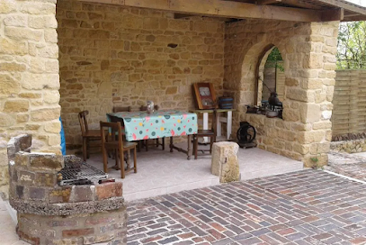 Chez Maddy Chambre D'hôtes à Remilly-les-Pothées